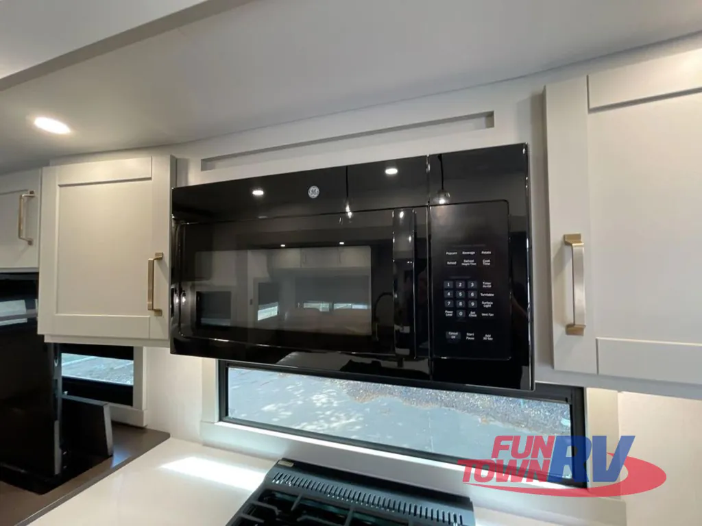2026 Brinkley Model Z 3515, Photos photo 8