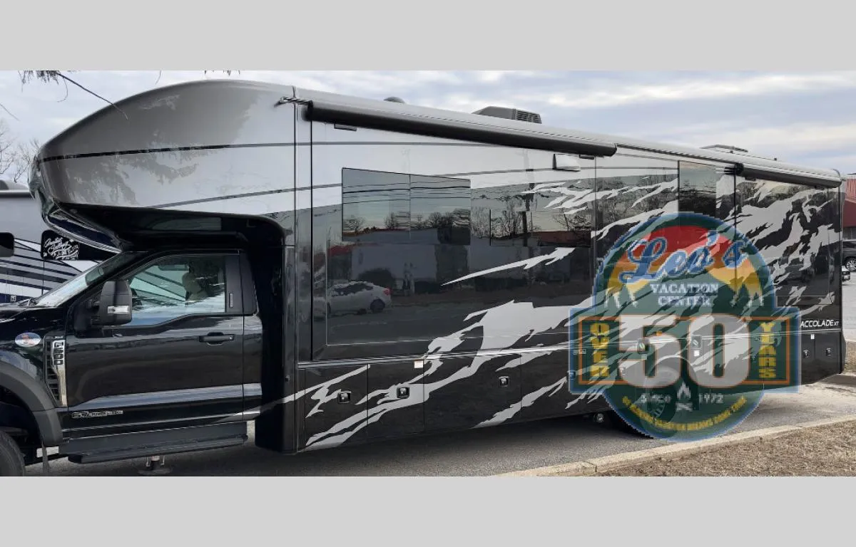 2025 Entegra Coach Accolade XT 35L - Photo 3