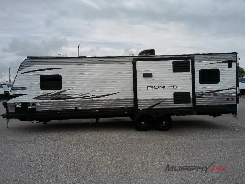 2020 Heartland Pioneer Used    RG 27 - Photo 2