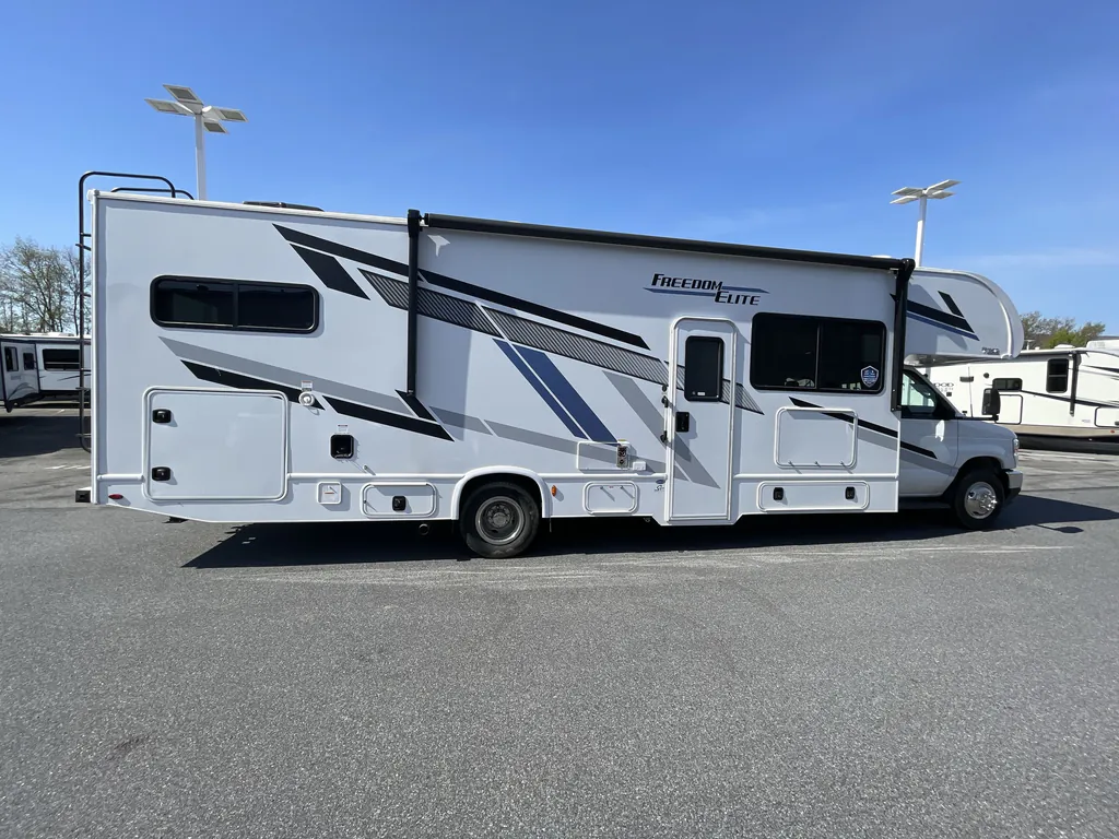 2026 Thor Motor Coach Freedom Elite 31FE, Photos photo 6