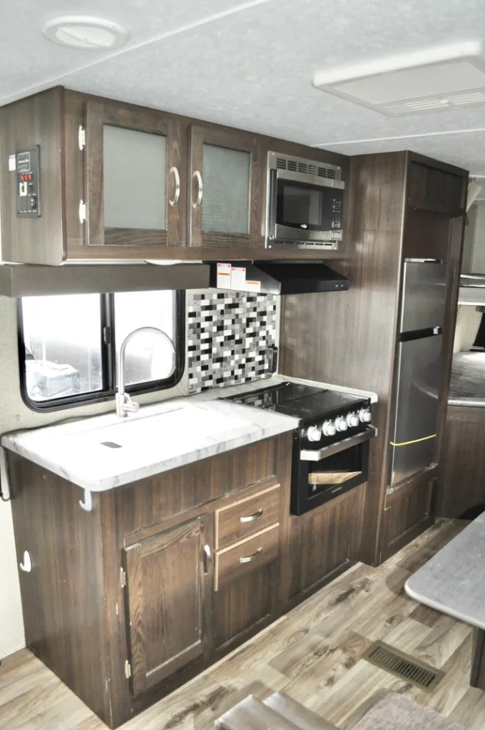 2019 Keystone Springdale 220BHWE, Photos photo 11