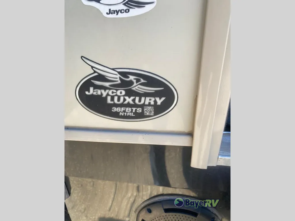 2022 Jayco Pinnacle 36FBTS, Photos photo 18