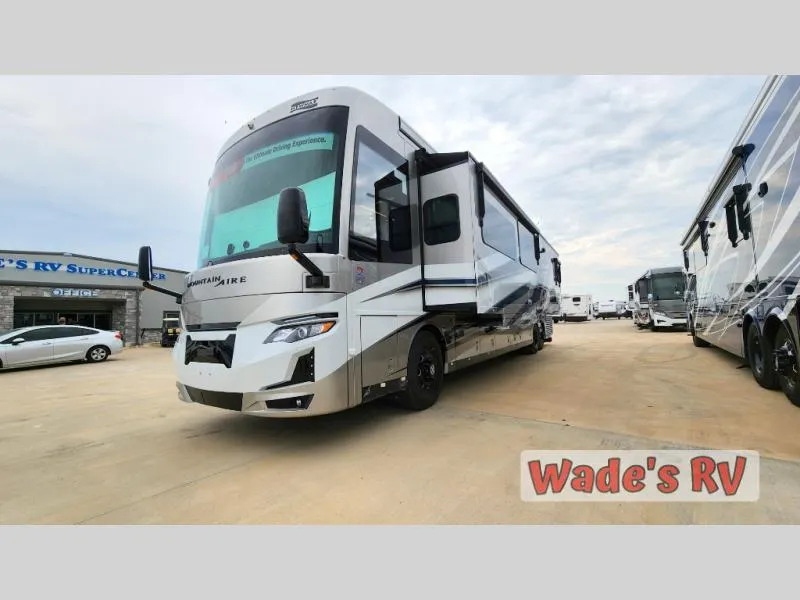 2026 Newmar Mountain Aire 4551 - Photo 4