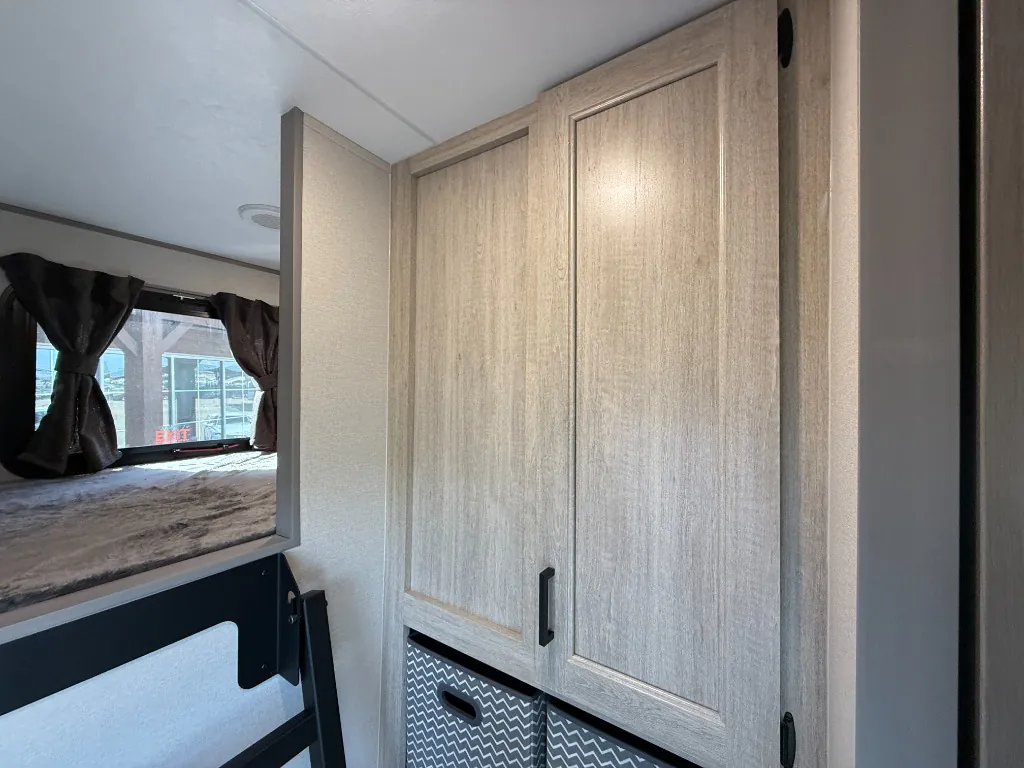 2026 Coachmen Catalina Legacy Edition 333DORM, Photos photo 20