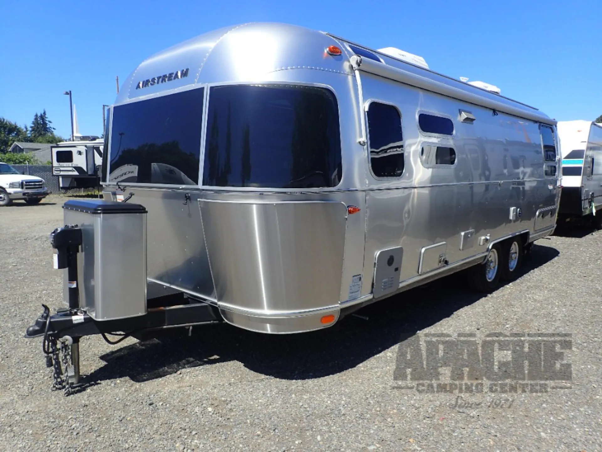 2023 Airstream International 28RB - Photo 4