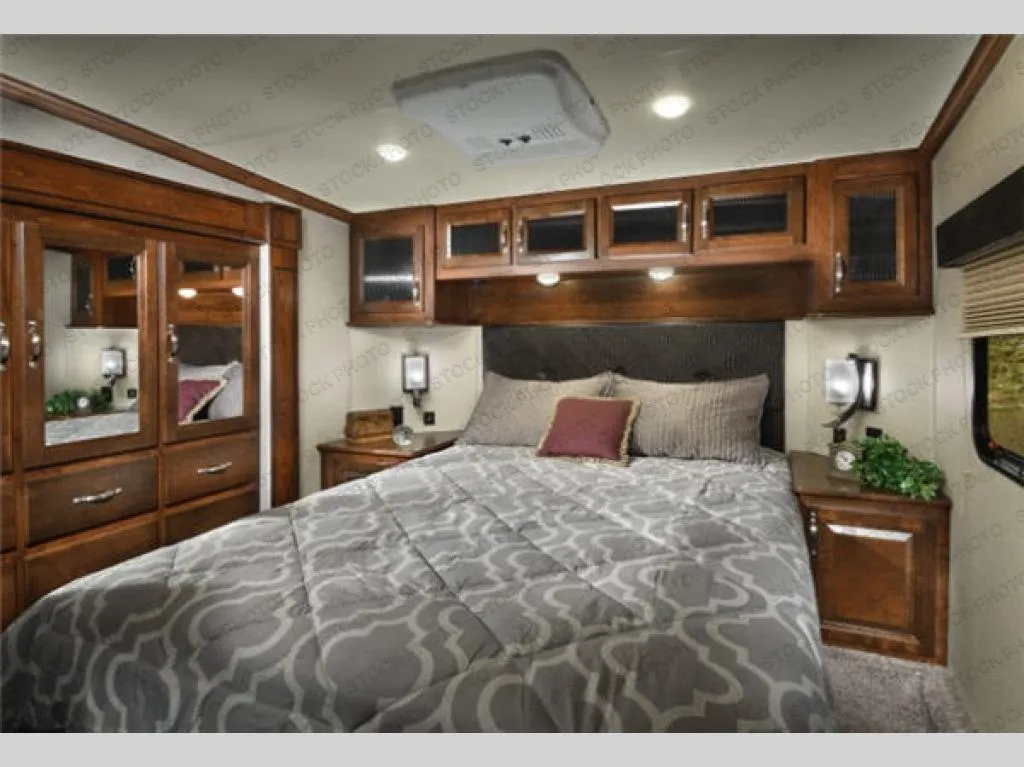2018 Forest River Vengeance Touring Edition 381L12-6 - Photo 2