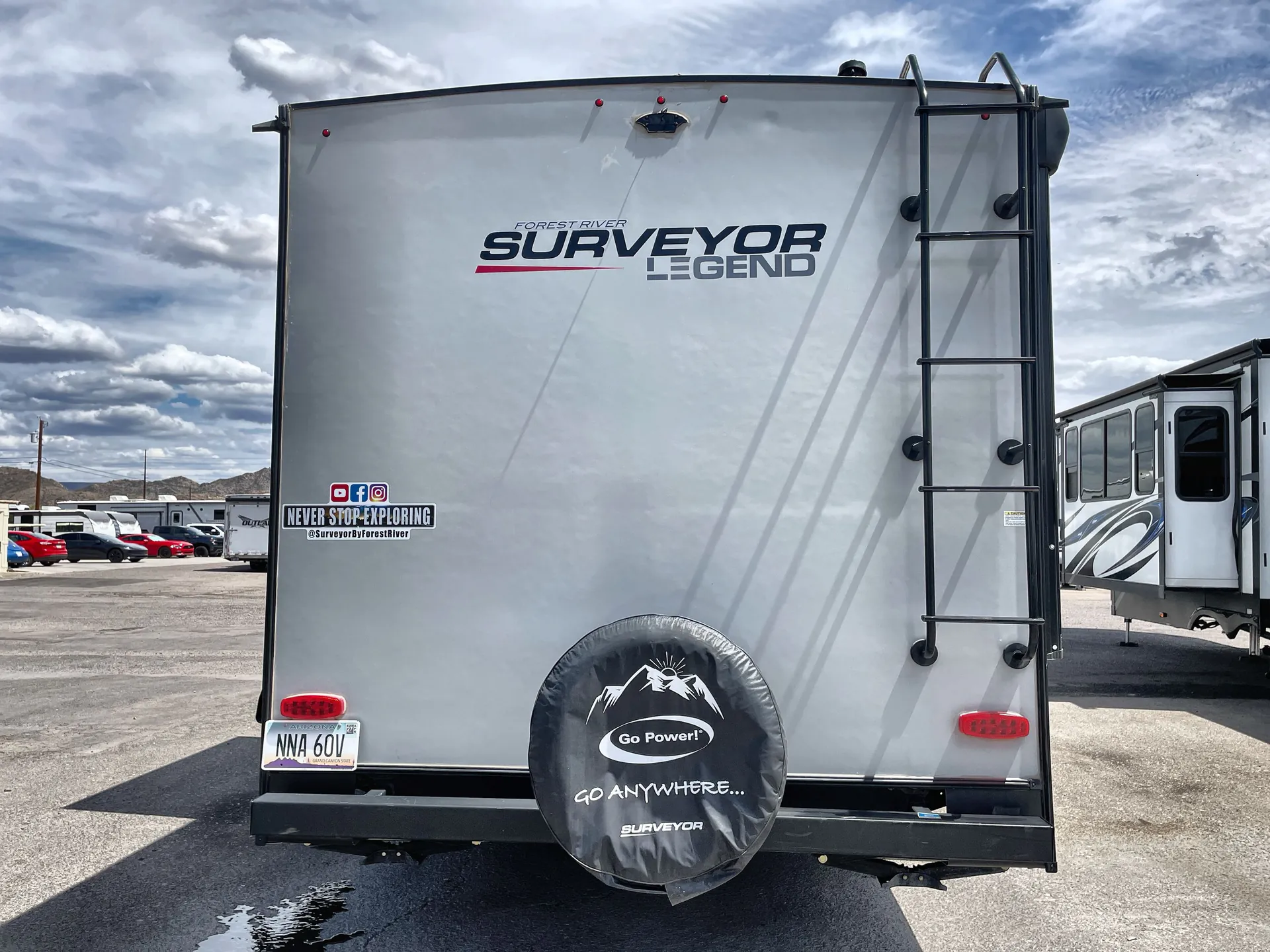 2022 Forest River Surveyor Legend 252RBLE — backside