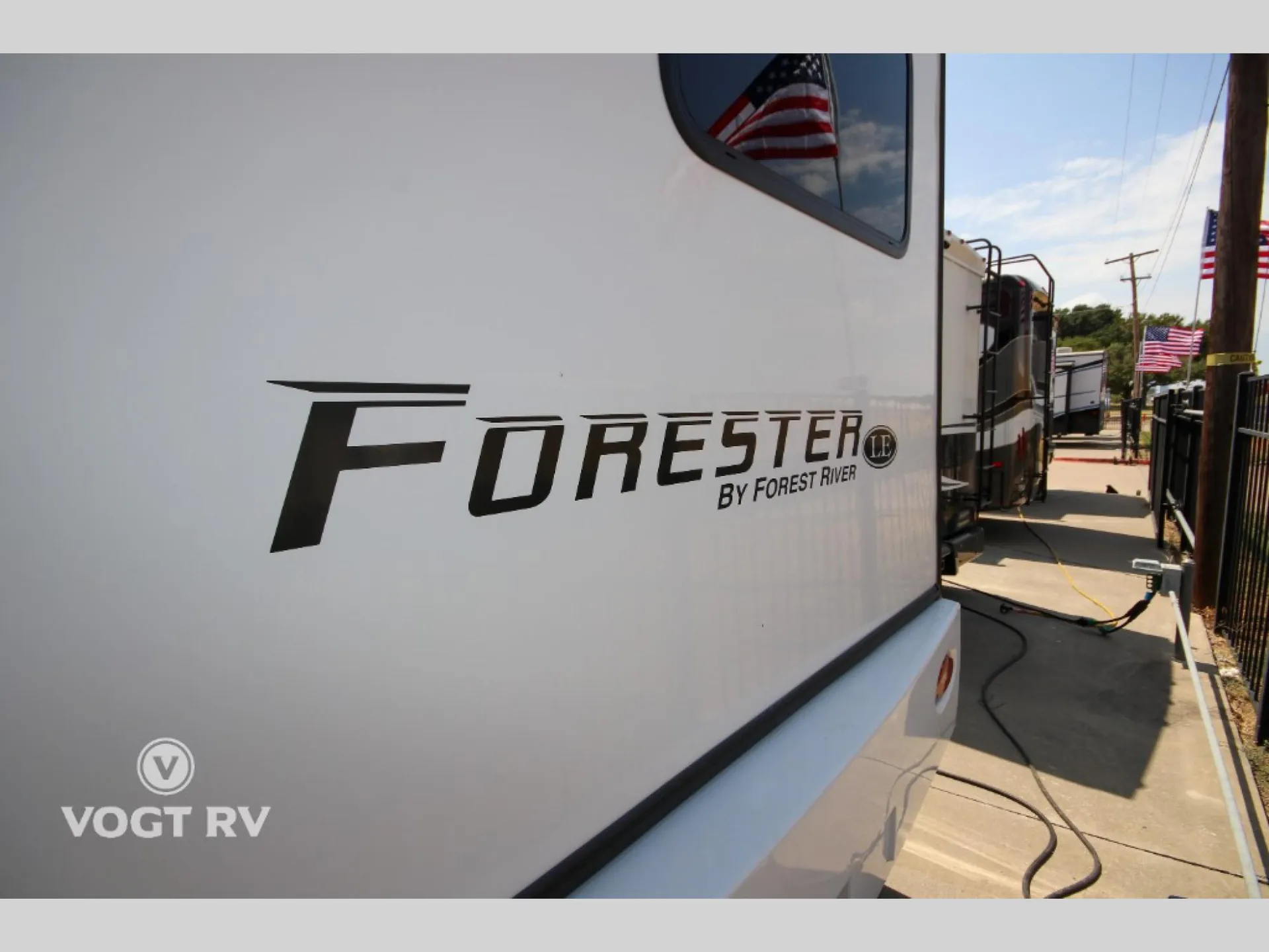 2023 Forest River Forester 2351LE - Photo 3
