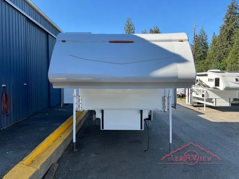 2020 Lance Lance Truck Campers Used    1062 - Photo 2