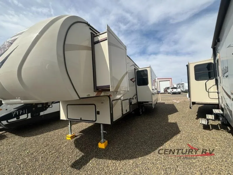2014 KZ Durango 1500 Used    D2857 - Photo 2