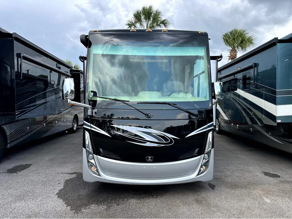 2018 Tiffin Allegro Breeze 33 BR - Photo 3