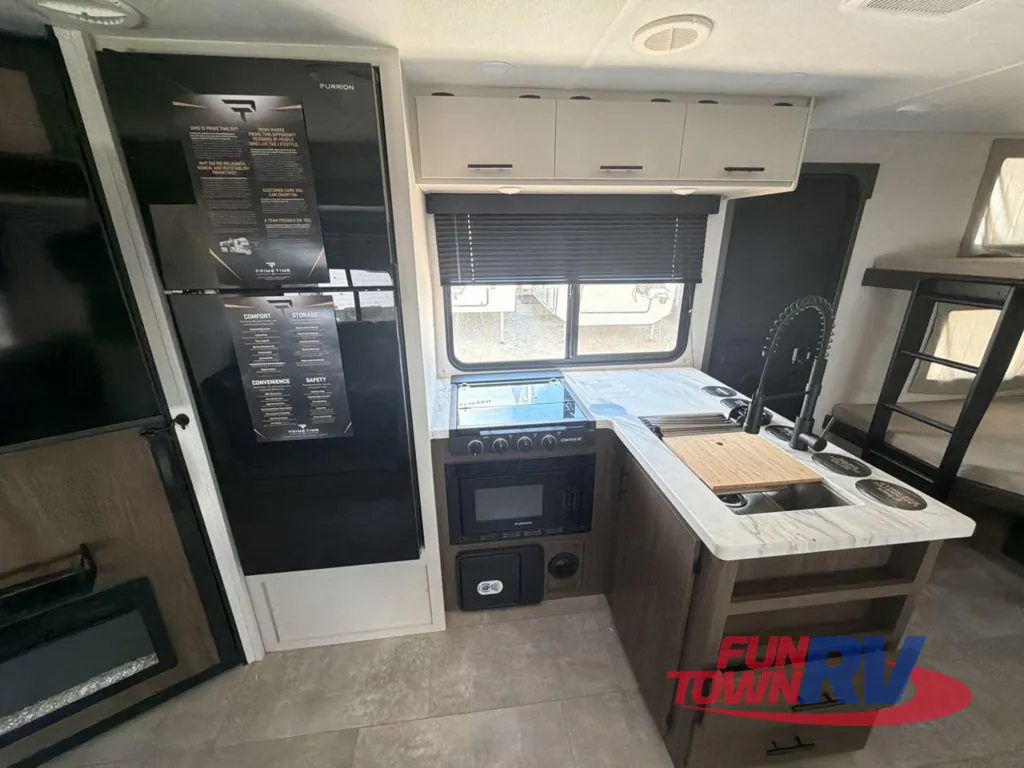 2027 Forest River Tracer 275BH, Photos photo 18