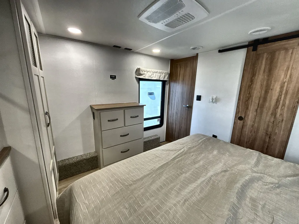 2027 Forest River Mesquite 3130ML, Photos photo 16