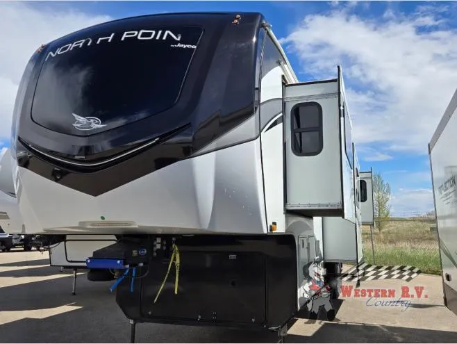 2022 Jayco North Point 382FLRB - Photo 2