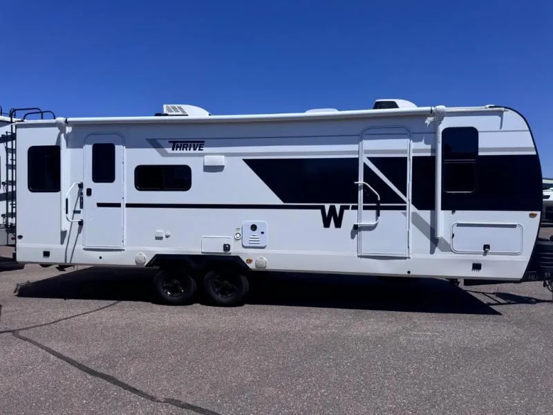 2026 Winnebago Thrive 25RLS - Photo 3