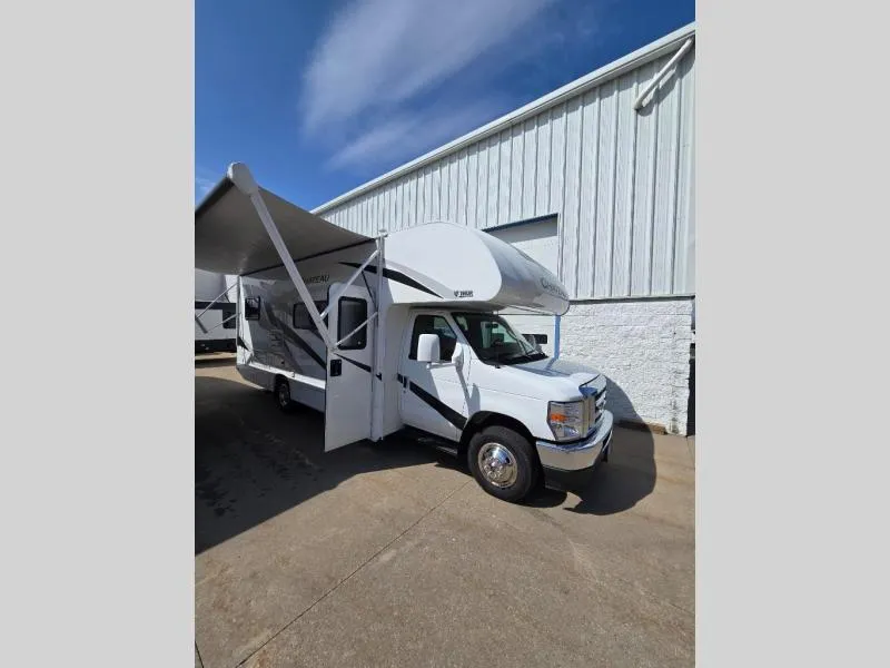 2024 Thor Motor Coach Chateau 26X - Photo 2