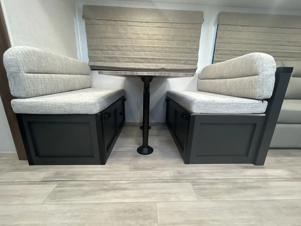 2026 Forest River Vibe Extreme Lite 2600BH, Photos photo 3