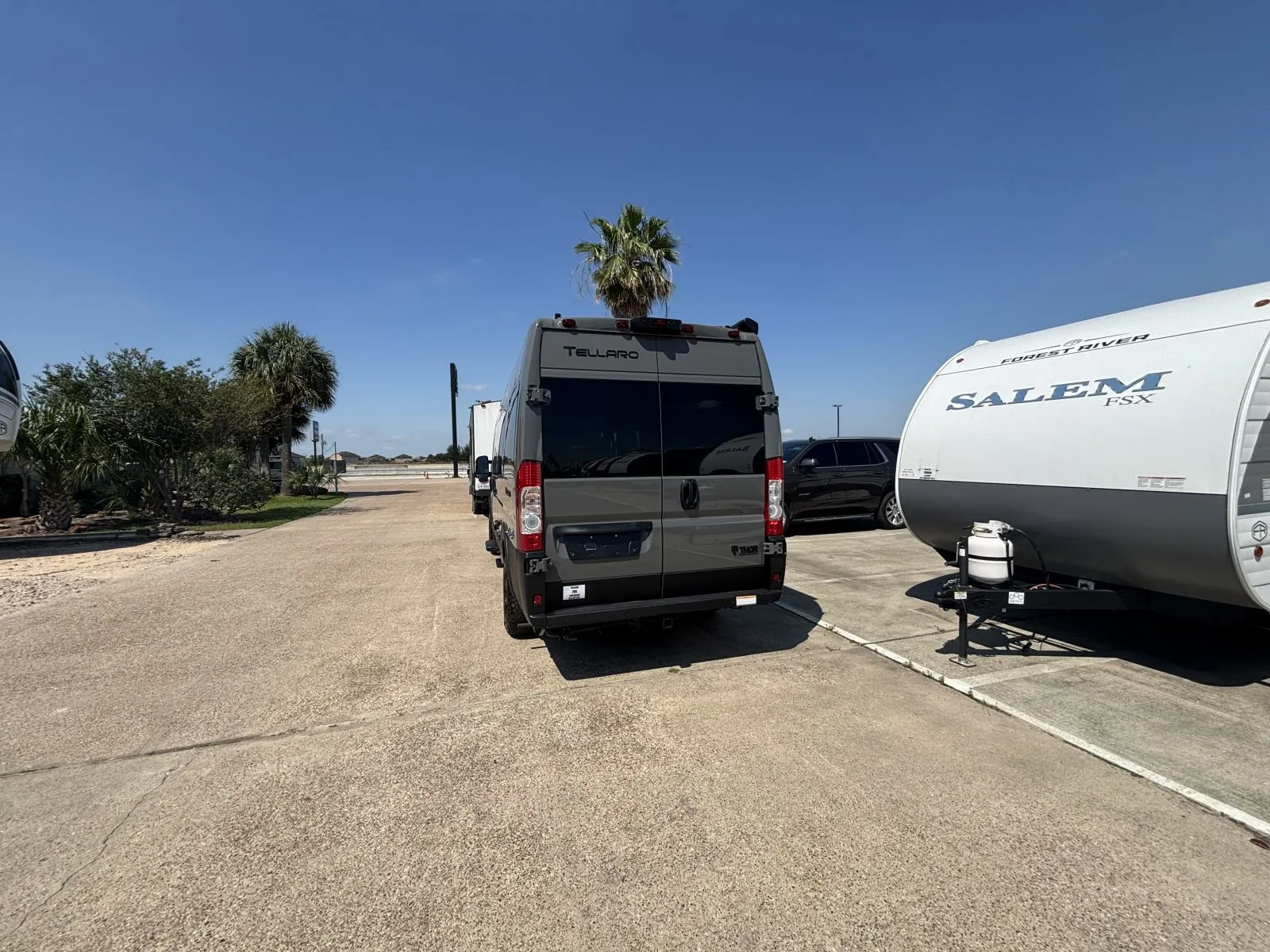 2027 Thor Motor Coach Tellaro 20L - Photo 4