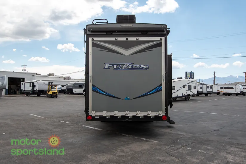 2016 Keystone Fuzion 371 - Photo 4