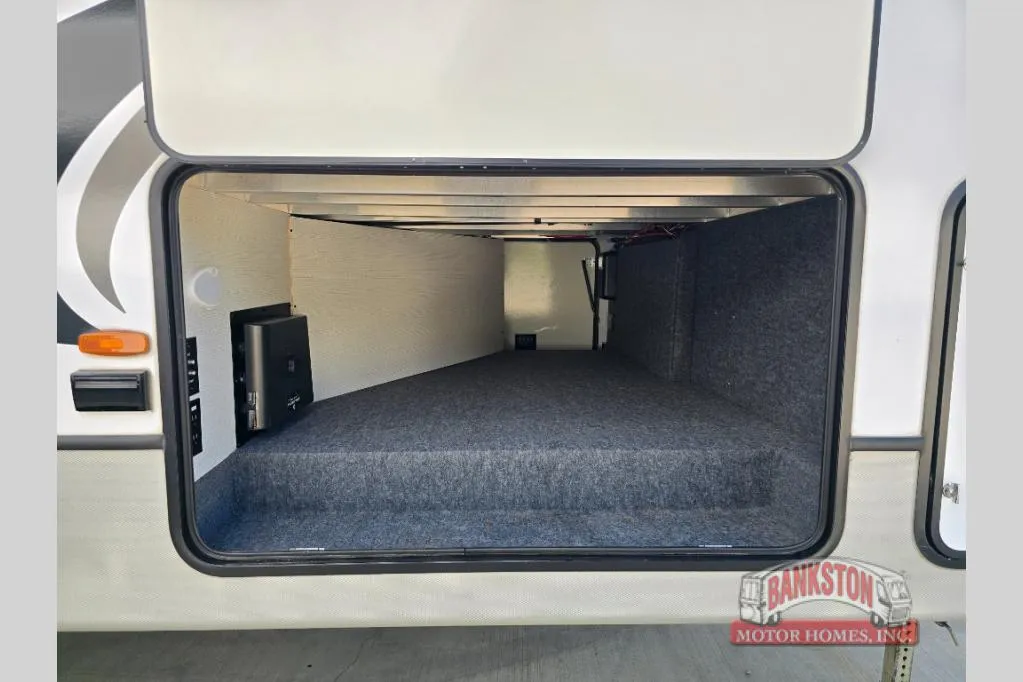 2021 Keystone Cougar Half-Ton 30RLS - Photo 3