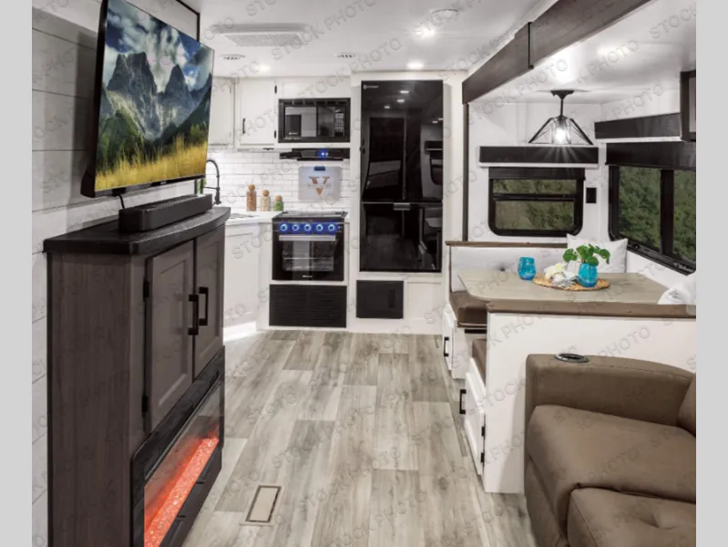 2027 Venture RV SportTrek Touring Edition 272VRK - Photo 2