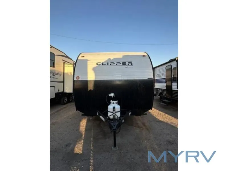 2024 Coachmen Clipper 26BH - Photo 4