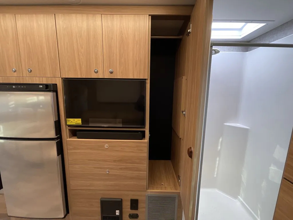 2026 Tiffin Wayfarer 25 XRW, Photos photo 22