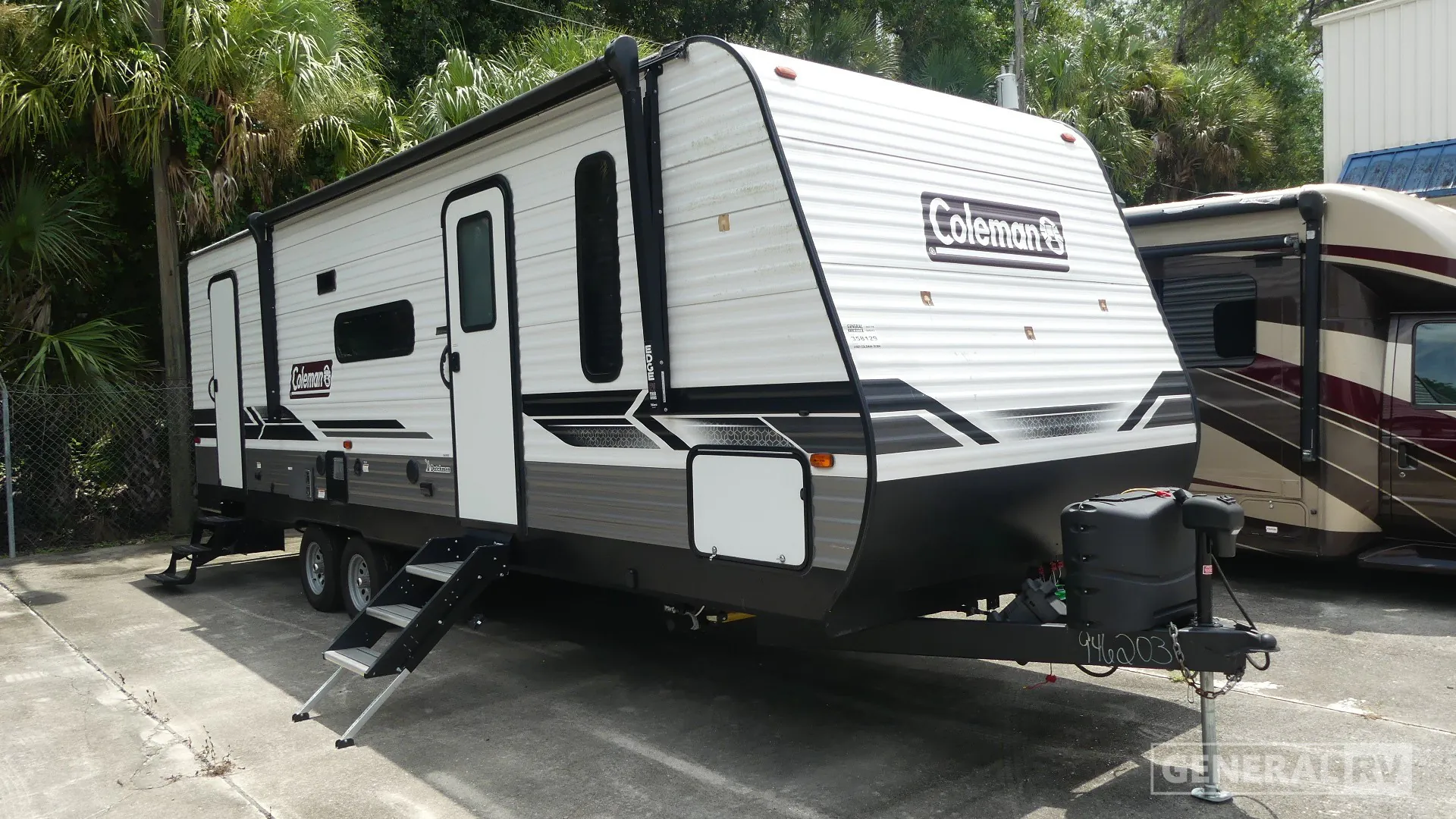 2022 Dutchmen Coleman Lantern 263BH - Photo 2