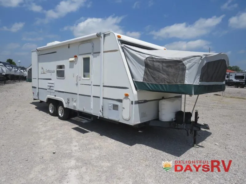 2004 Starcraft Antigua Expandable 215SSO - Main photo