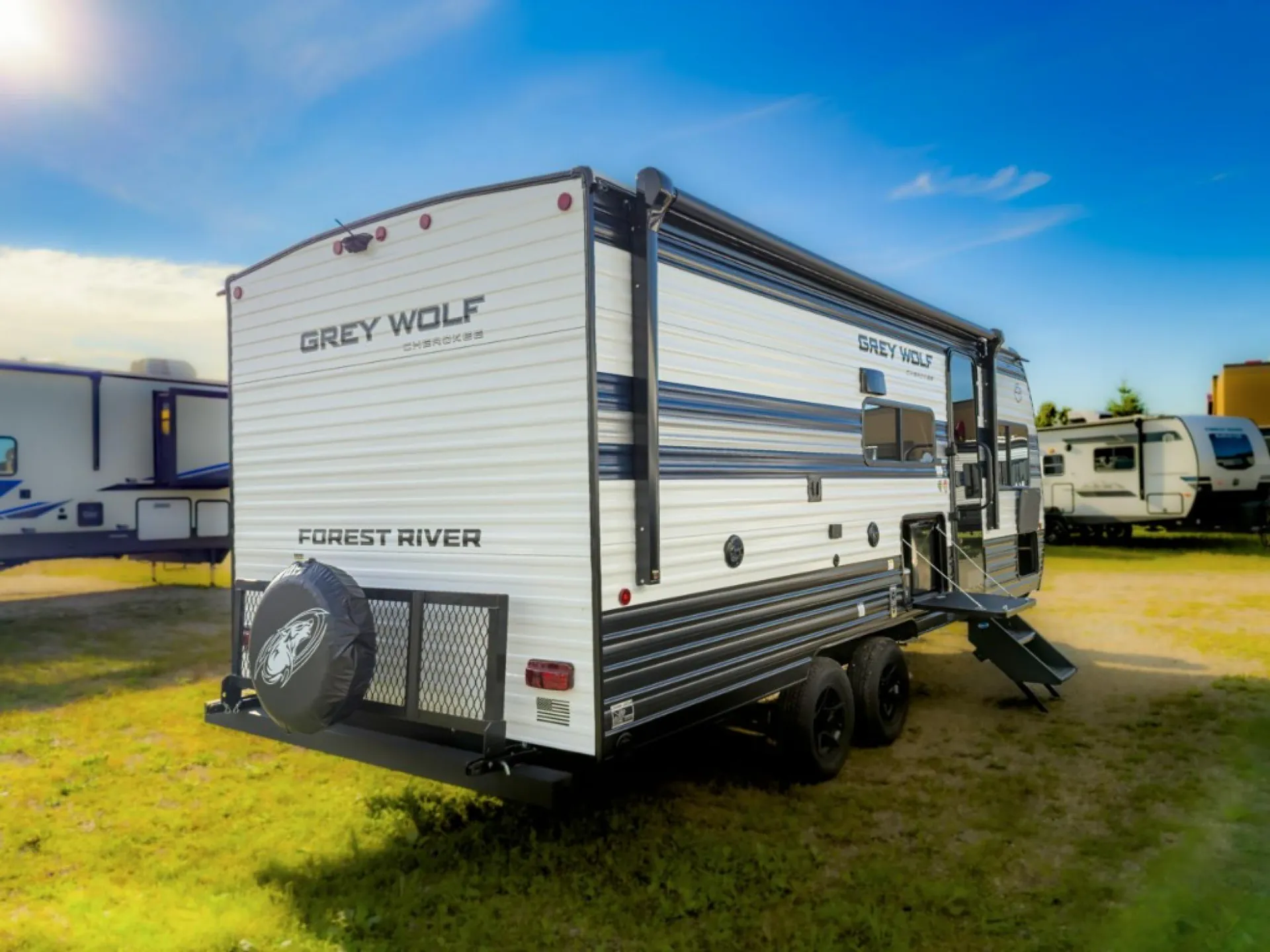 2027 Forest River Cherokee Grey Wolf 21AB — Photo 6