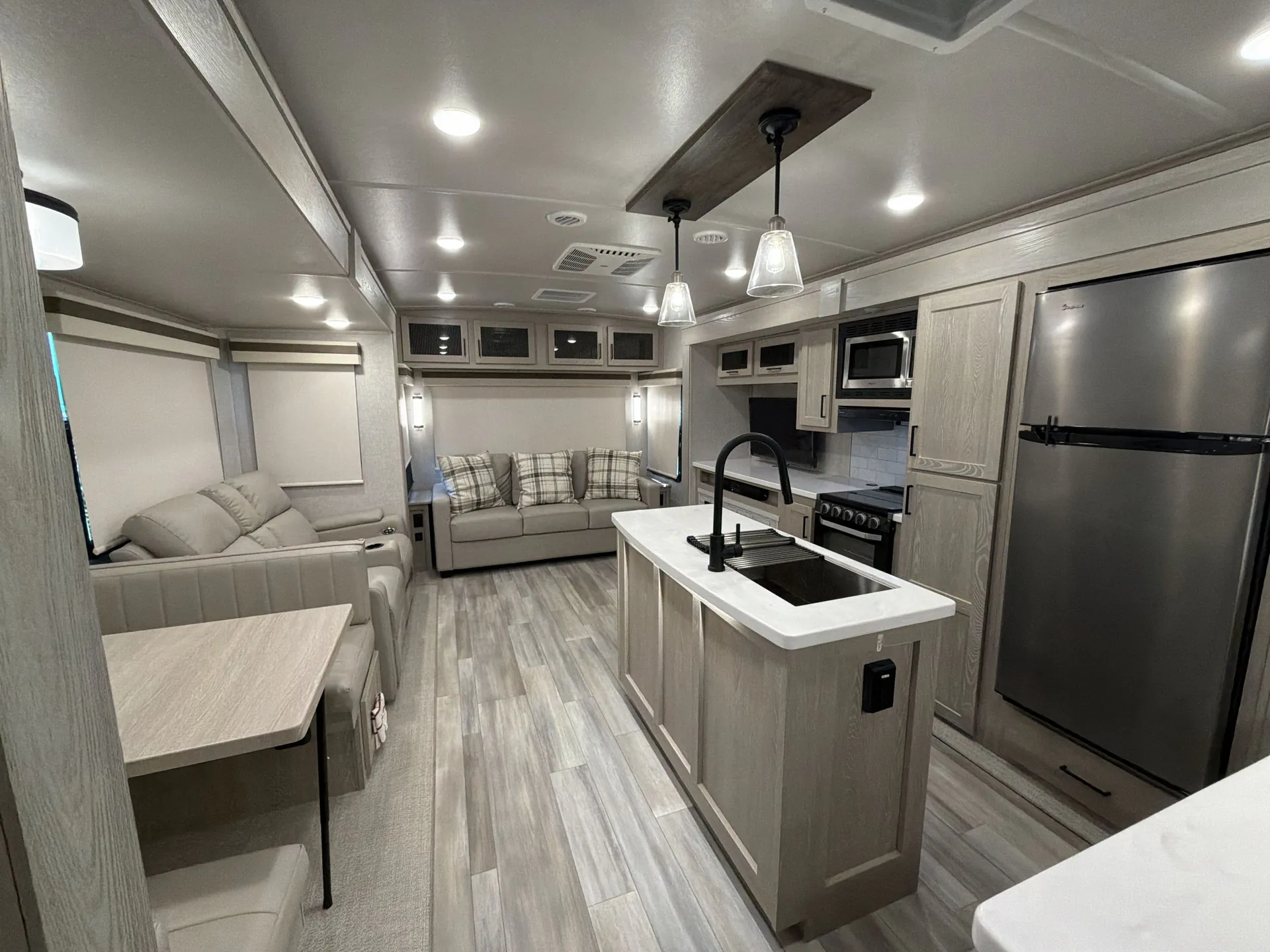 2023 Forest River Rockwood Signature 8337RL — living area main