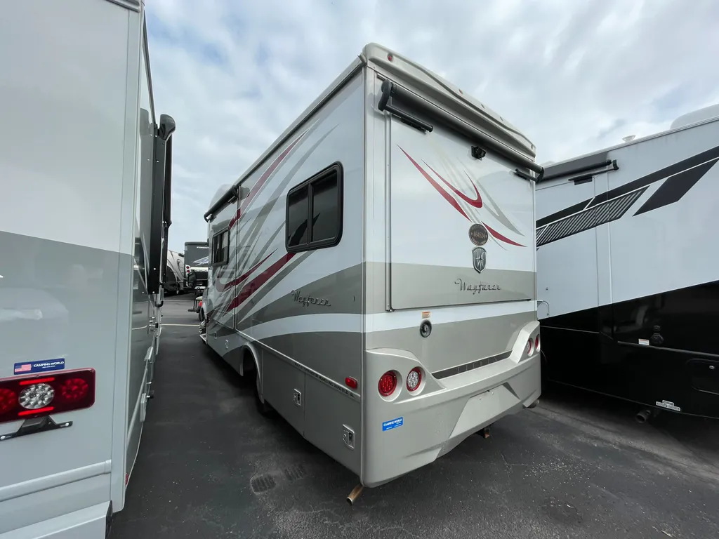2017 Tiffin Wayfarer 24 QW, Photos photo 18