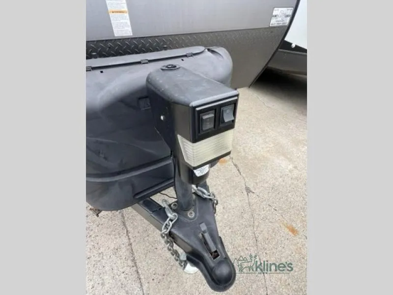 2019 Coachmen Catalina SBX 261BH - Photo 3