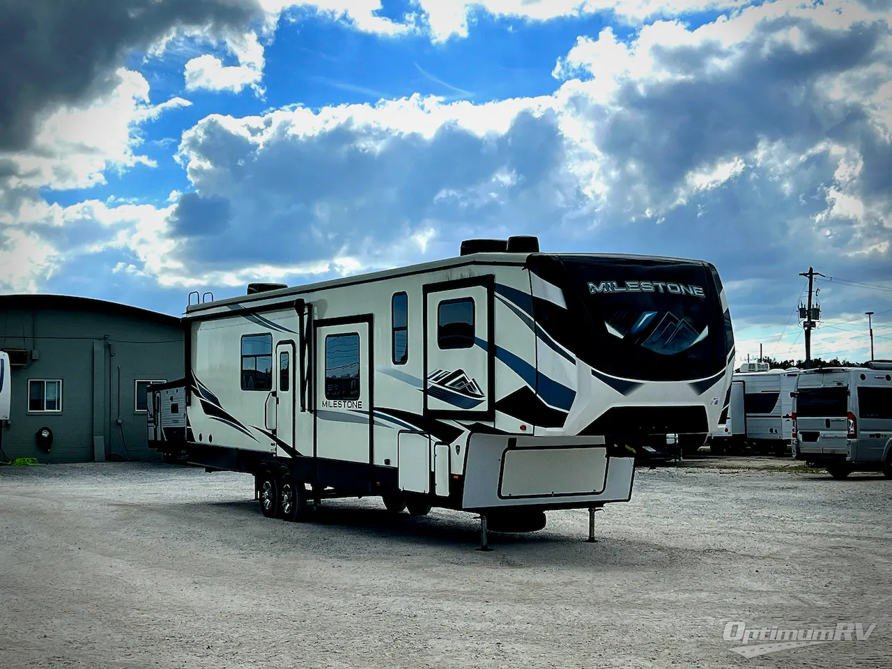 2022 Heartland Milestone 370FLMB
