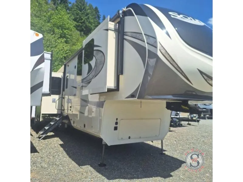 2018 Grand Design Solitude 384GK - Photo 3