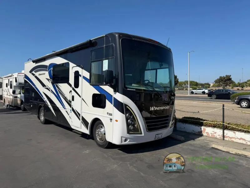 2023 Thor Motor Coach Windsport 29M - Photo 2