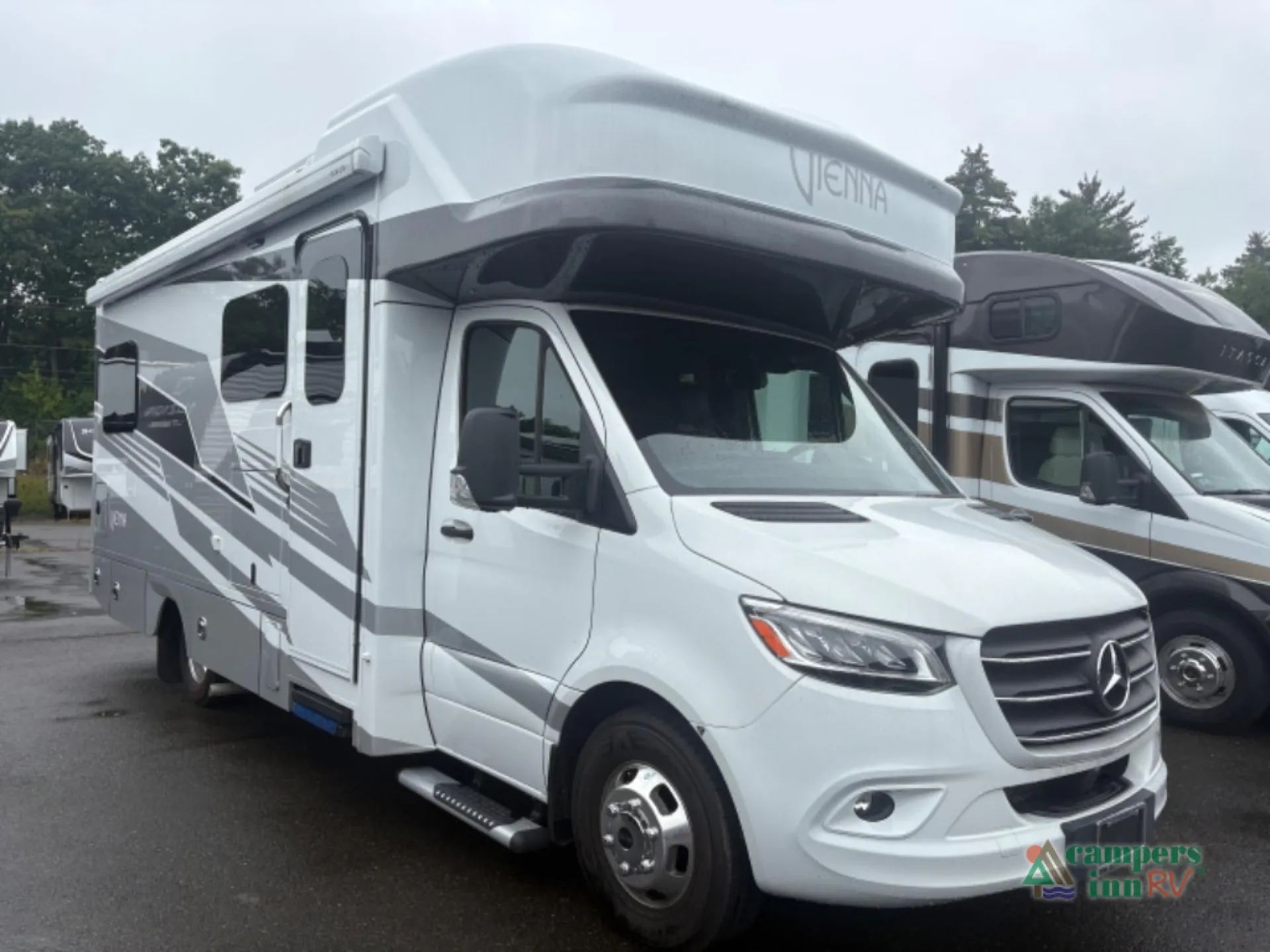 2025 Renegade RV Vienna 25TBC - Photo 2