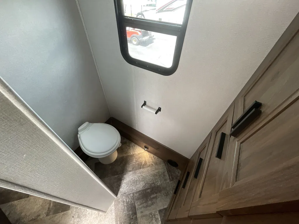 2021 Forest River Sunseeker 2440DS, Photos photo 20