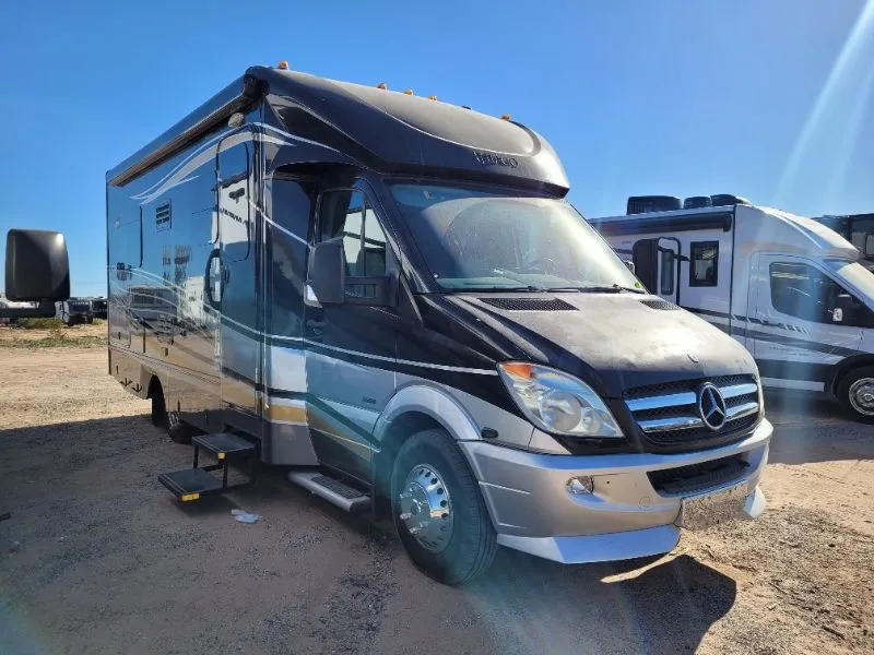 2014 Renegade RV Villagio 25RBS dealer photo 1 from RV Country