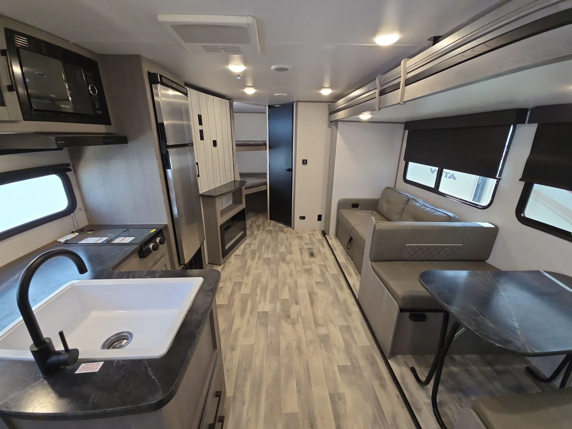 2022 Dutchmen Kodiak SE 27SBH — living area main