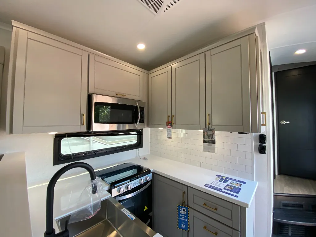 2027 Jayco North Point 380FBRK, Photos photo 32