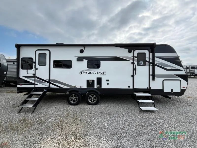2023 Grand Design Imagine 2500RL - Photo 3
