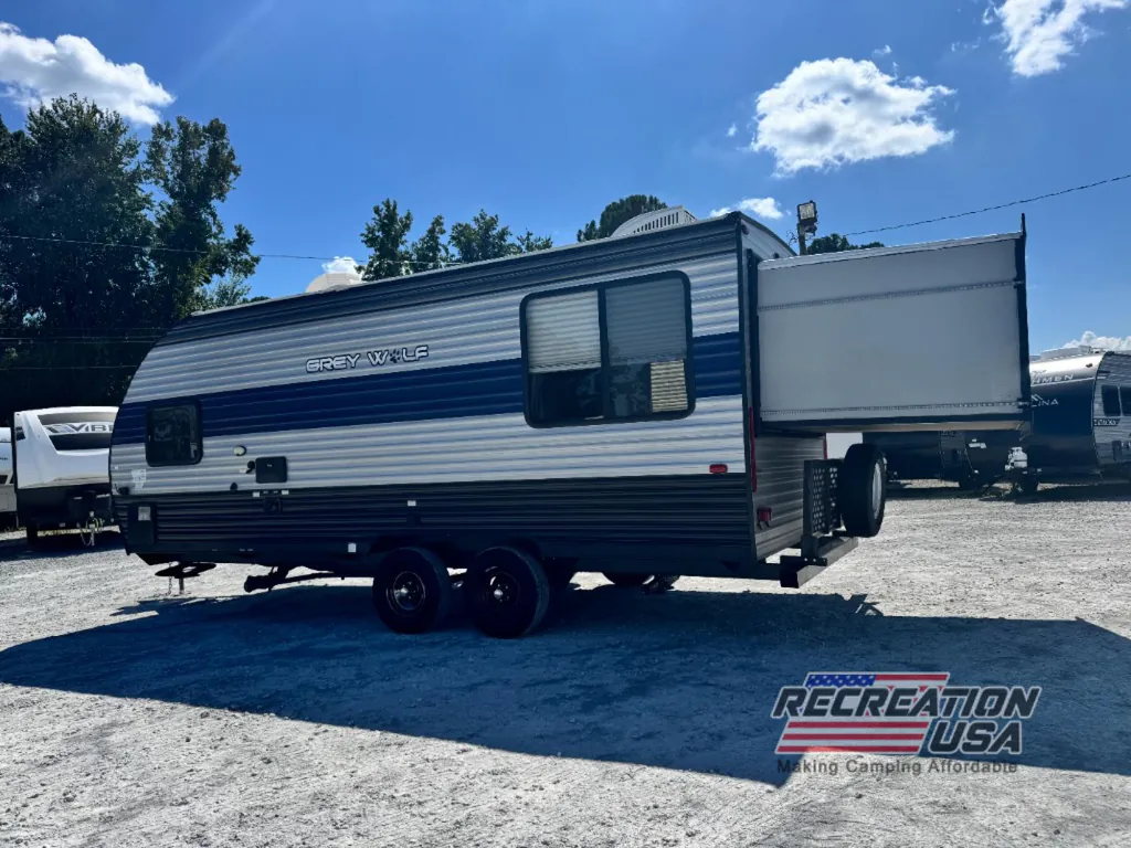 2020 Forest River Cherokee Grey Wolf 19SM, Photos photo 4