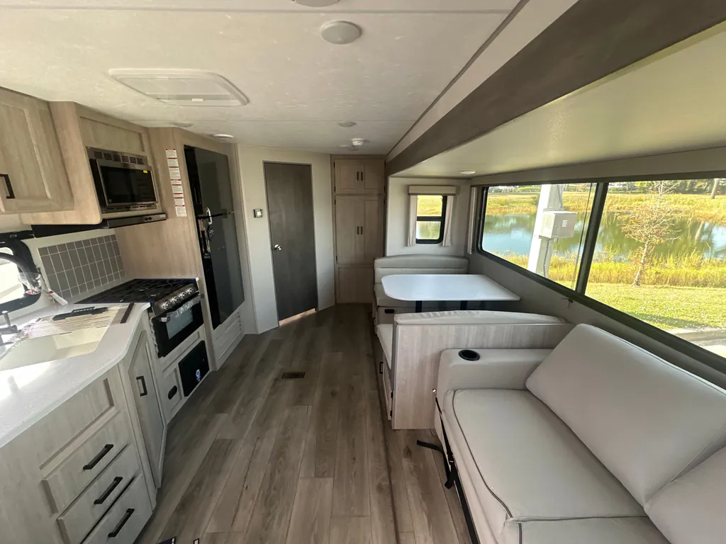 2026 Coachmen Catalina Legacy Edition 243RBS, Photos photo 17