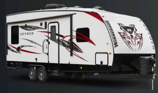 Winnebago Spyder 24FQ exterior