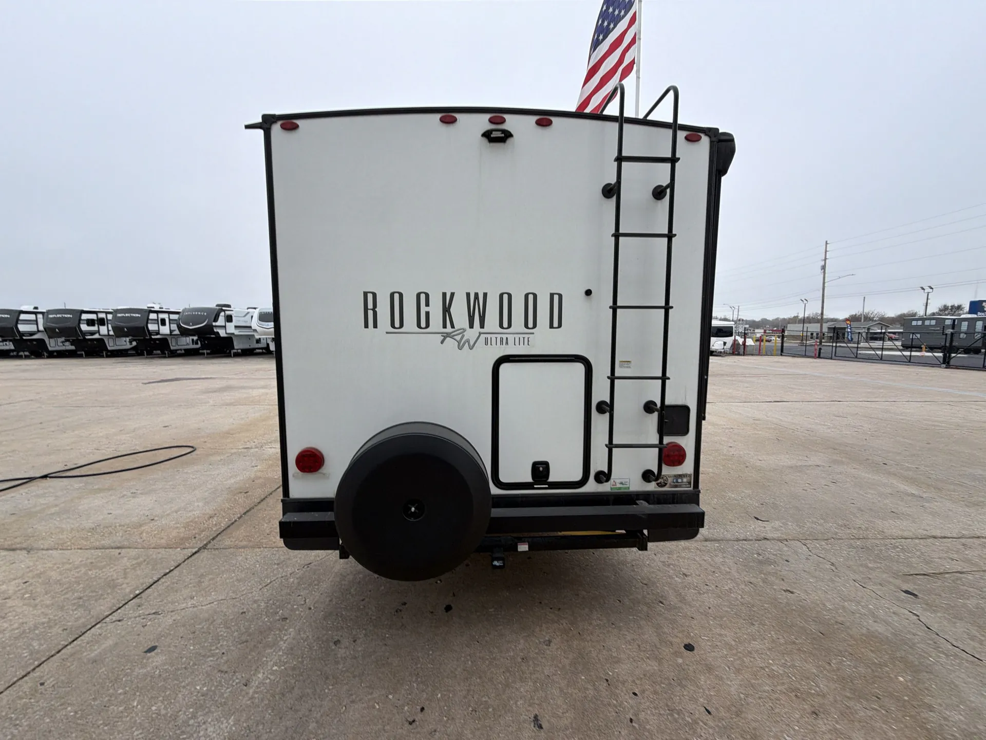 2023 Forest River Rockwood Ultra Lite 2706WS — backside