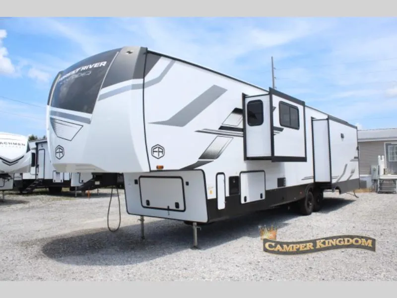 2026 Forest River Sandpiper 3900HBLR - Photo 3