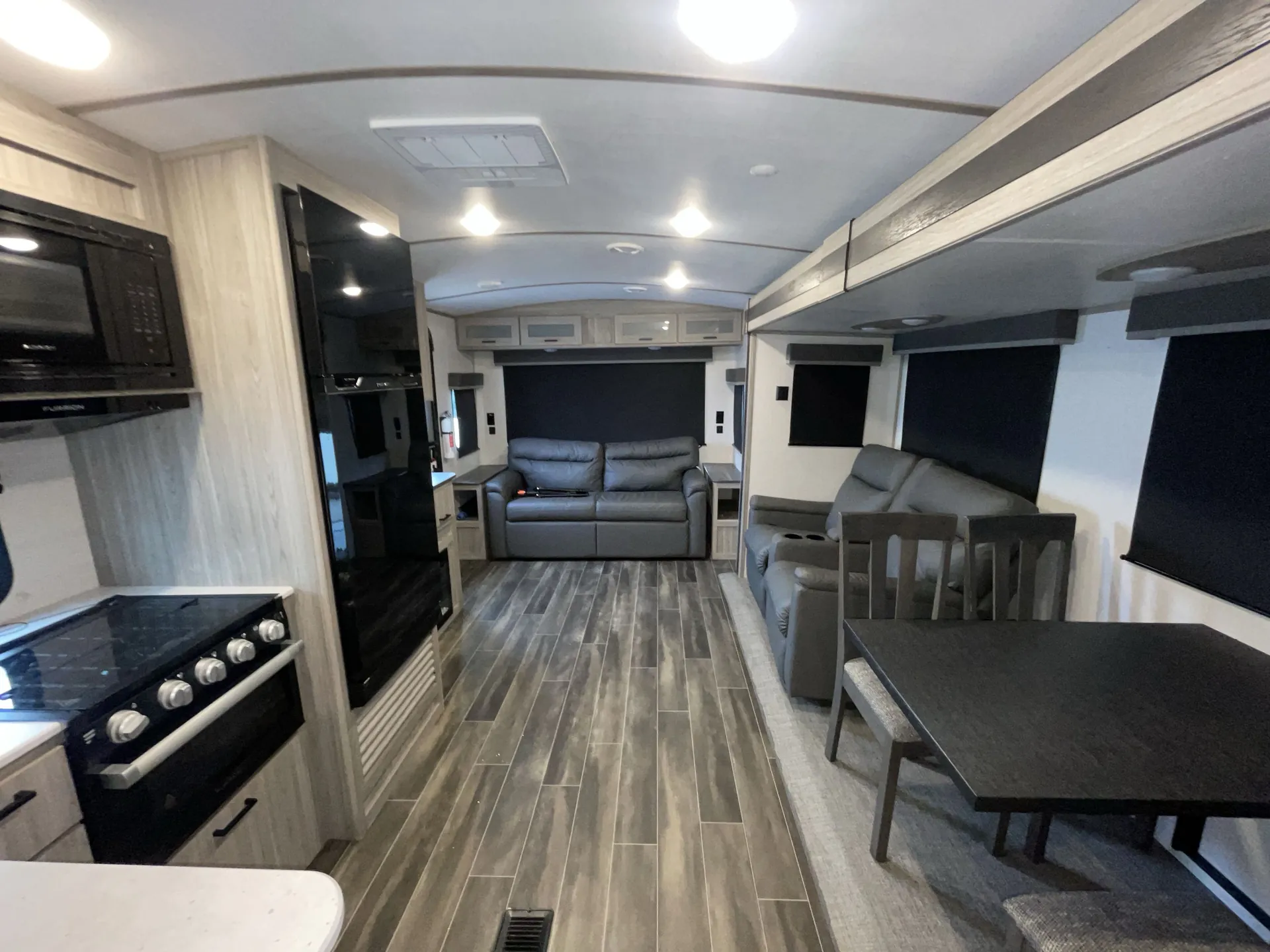 2023 Keystone Passport 2700RL — living area main