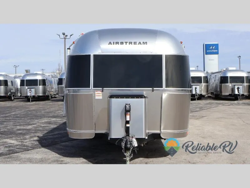 2026 Airstream International 28RB - Photo 4