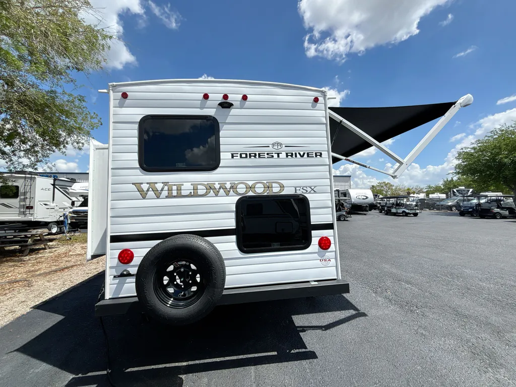 2026 Forest River Wildwood Fsx 180ICE, Photos photo 8